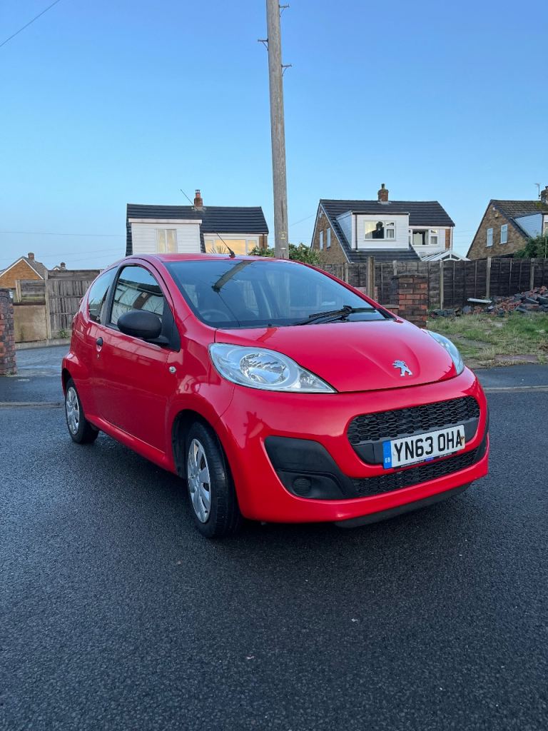 Peugeot, 107, Hatchback, 2014, Manual, 998 (cc), 3 doors