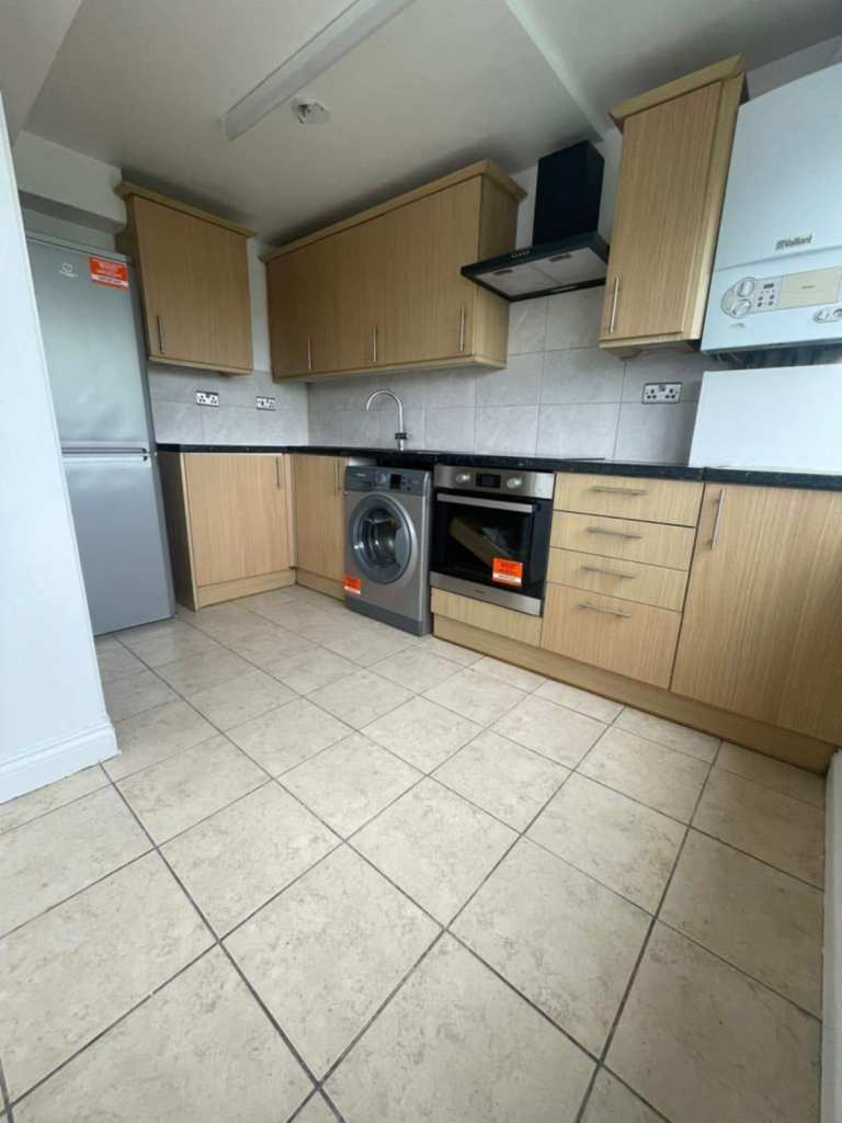 CALL NOW TO VIEW THE BEST (BRAND NEW) 1 BED IN STAMFORD HILL N16 6DF!
