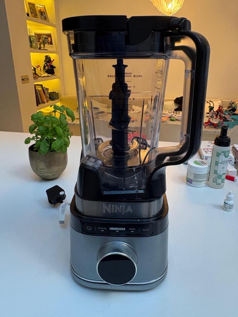Ninja Detect Power Blender Pro with BlendSense Technology 