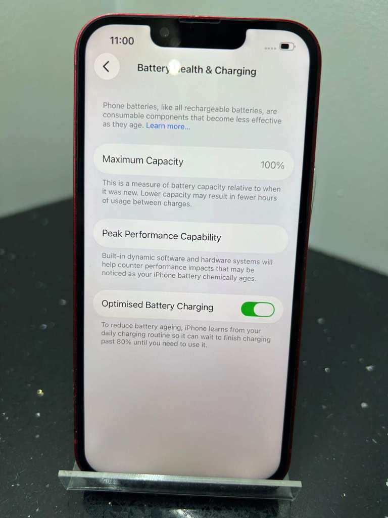 APPLE IPHONE 13 UNLOCKED 256GB 5G PRODUCT RED IN VERY GOOD CONDITION