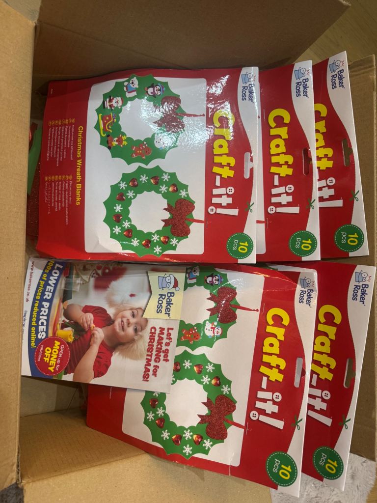 Baker Ross Christmas wreath blanks