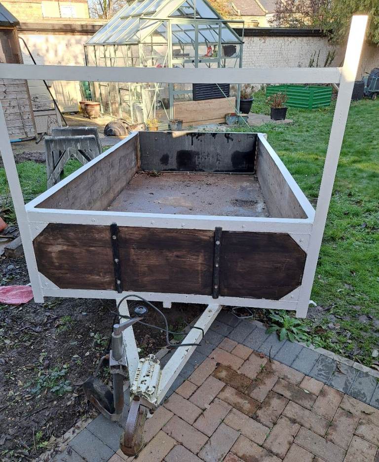 Double axle unbraked trailer 