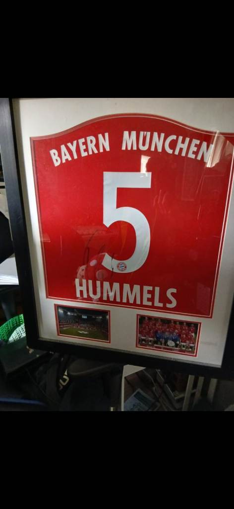 Ribery and hummels Framed Bayern Munich football shirts with COA