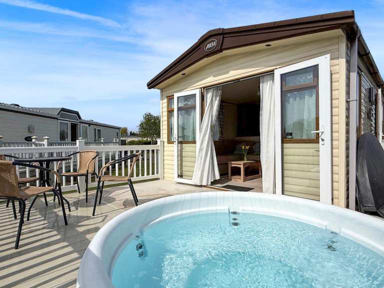 STATIC CARAVAN FOR SALE - ABI ELAN - 2017 - 3 BEDROOM WITH HOT TUB
