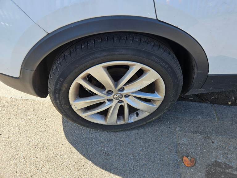 Vauxhall mokka 18in facelift 18in alloy wheels and tyres set 4 pcd105 fitment  5 stud 