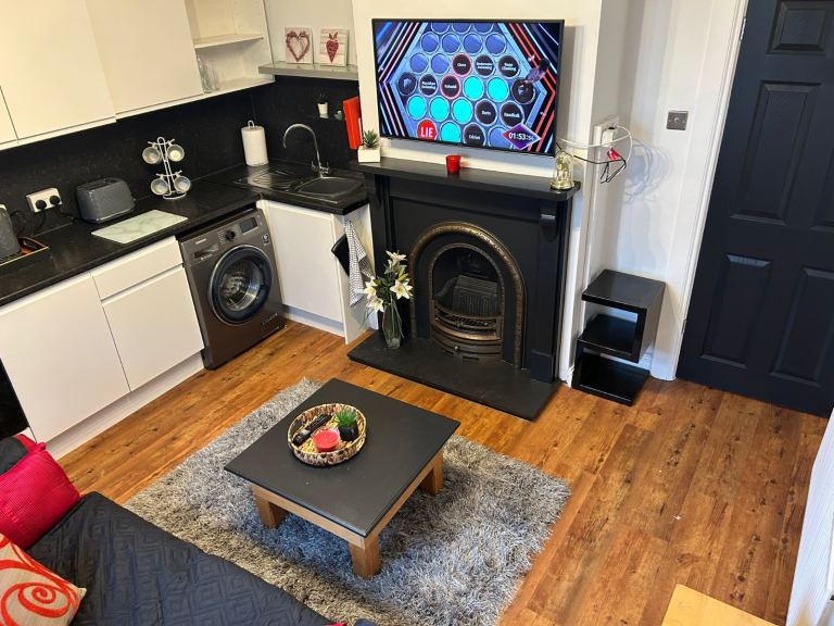 1 bedroom furnished bills included WD17 2RA