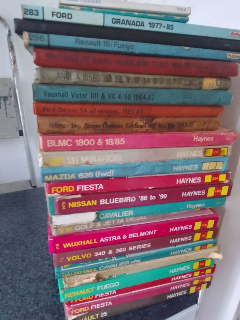 Bundle Job lot Of Various Old Car Manuals 