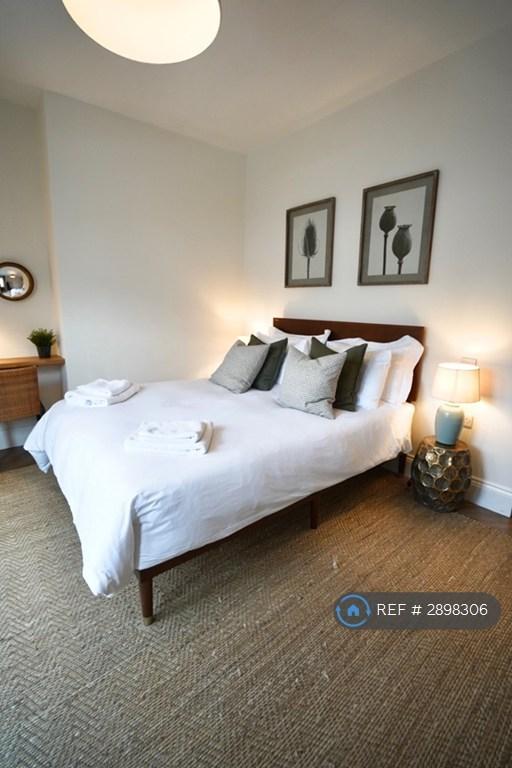 2 bedroom flat in Gainsborough Grove, Newcastle Upon Tyne, NE4 (2 bed) (#2898306)