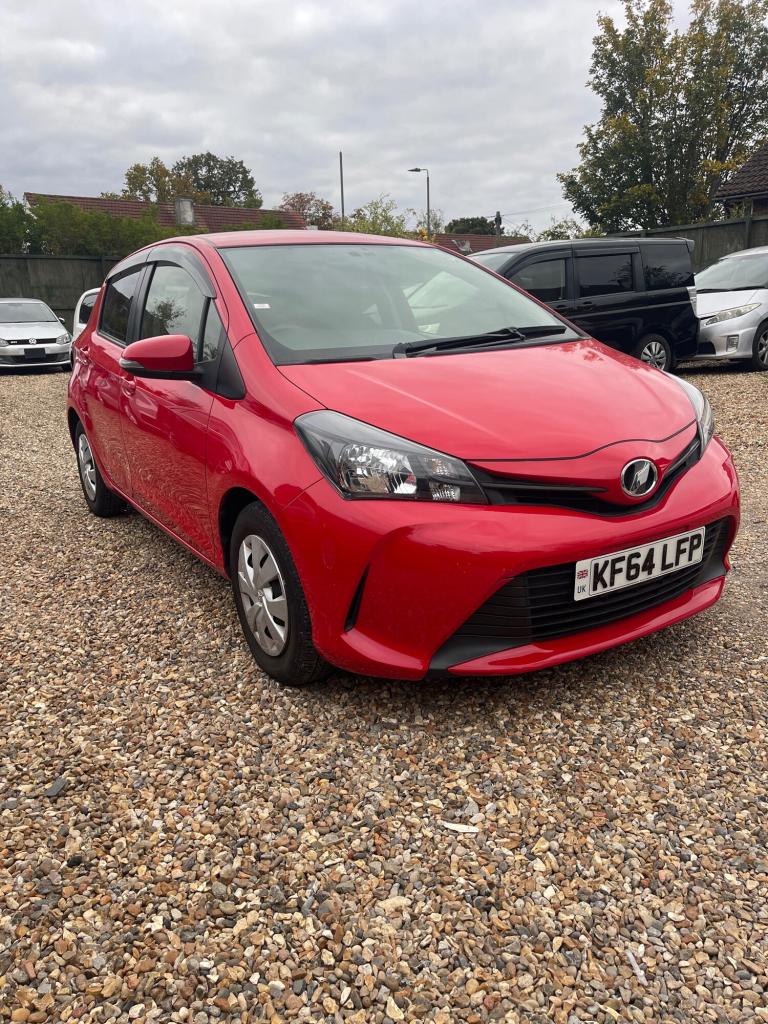 Toyota Yaris 1.3 Petrol Automatic 2015 