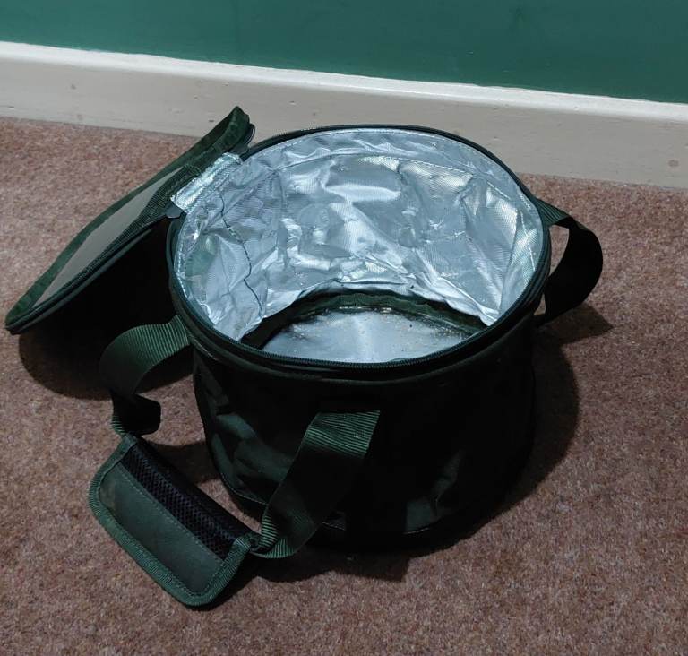 Ngt collapsible bait bag