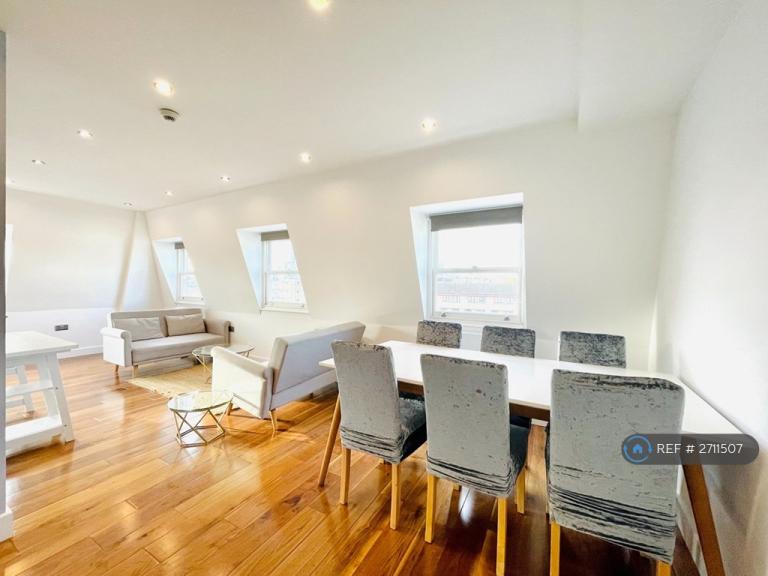 2 bedroom flat in Hoxton Street, London, N1 (2 bed) (#2711507)