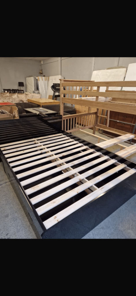 BNIB high gloss black double bed. DELIVERED 