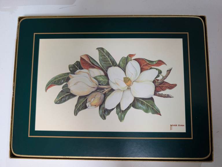 Vintage Cloverleaf "Magnolia" 6 Traditional Laminated Placemats by Maria Ryan