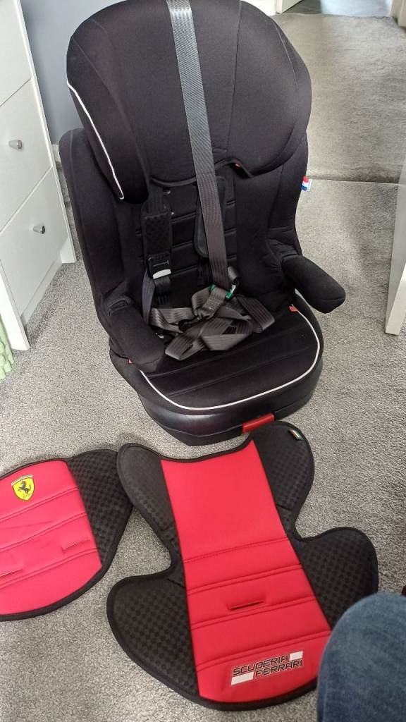 Child's Car Chair Type L13 With Ferrari Cover 