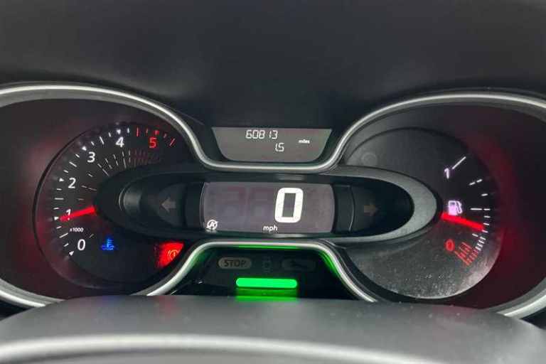 2020 Renault Trafic 2.0 dCi ENERGY 30 Sport Nav Minibus Double Cab 5dr Diesel Manual LWB Euro 6 M...