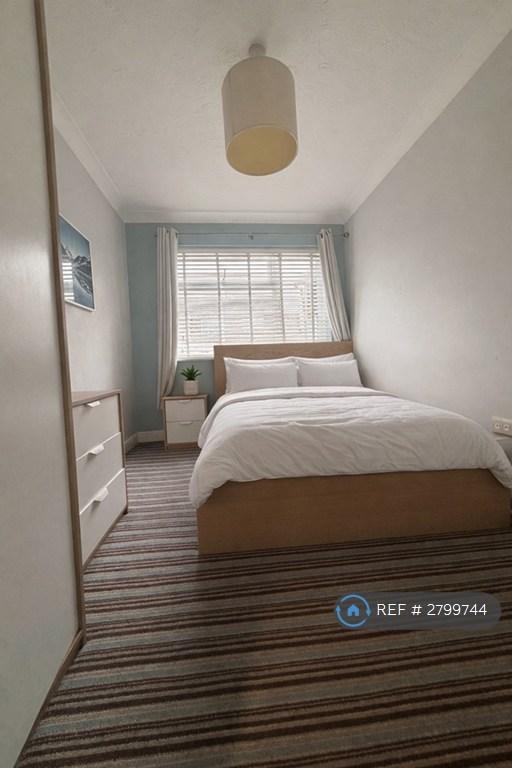 1 bedroom in Conisborough, Toothill, Swindon, SN5 (#2799744)