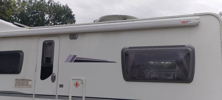 Damaged 4.5 Awning FS45