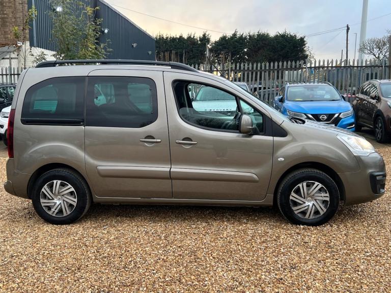 2017 Citroen Berlingo 1.6 BlueHDi Flair Multispace MPV ETG6 Euro 6 (s/s) 5dr MPV Diesel Automatic