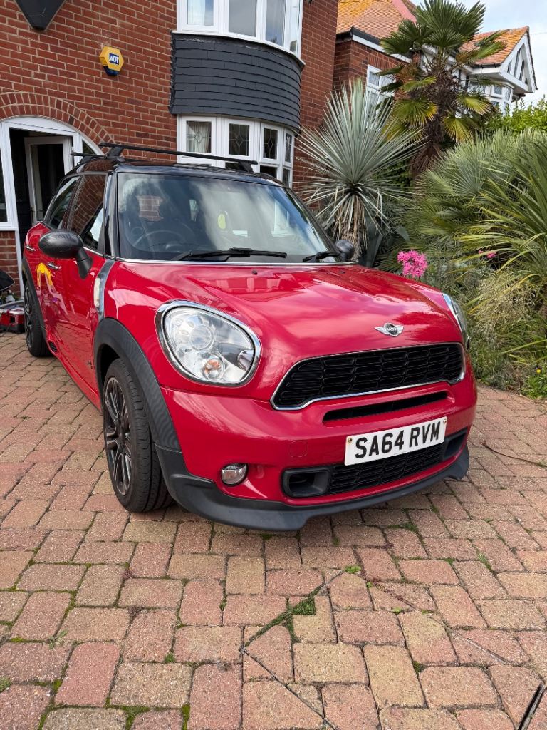 MINI Countryman Cooper S ALL4 – 64 plate – £3,800 ONO