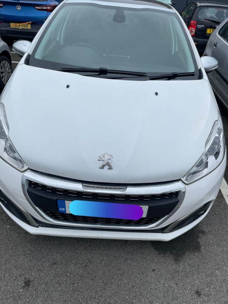Peugeot, 208, Hatchback, 2018, Manual, 1199 (cc), 5 doors