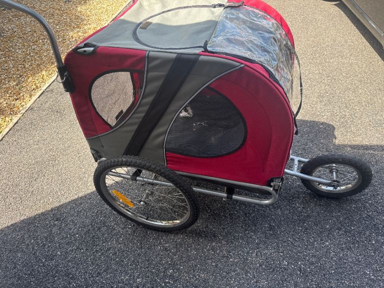 Doggyhut Pet Pushchair