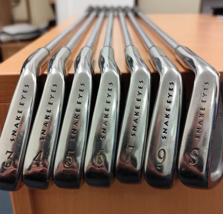 Snake Eyes FC01 Iron Set – 3, 4, 5, 6, 7, 9 & SW (7 clubs)