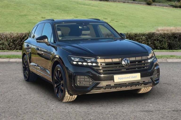 VOLKSWAGEN TOUAREG 3.0 V6 TDI 4Motion Black Edition 5dr Tip Auto