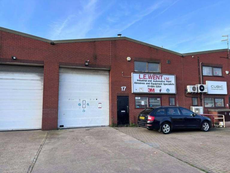 Commercial Industrial Unit to Let – Croydon – Whole or Part