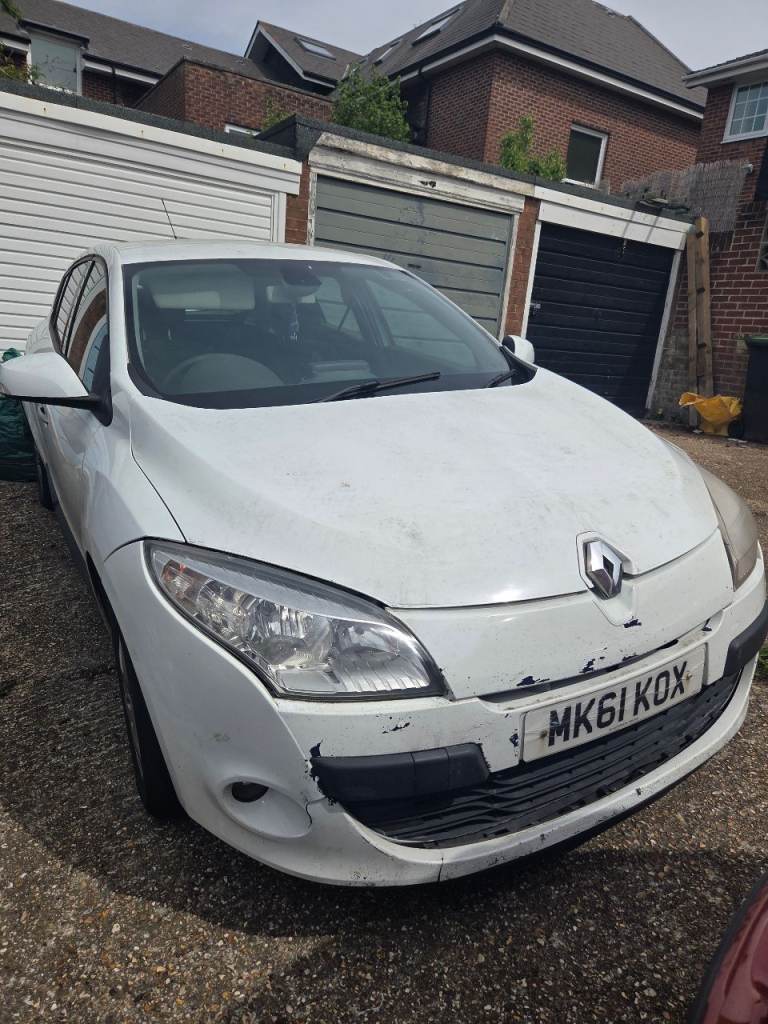Renault, MEGANE, Hatchback, 2011, Manual, 1598 (cc), 5 doors