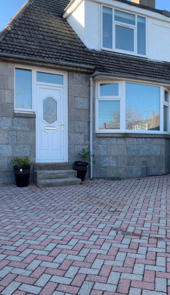 Springfield Road Unfurnished 2/3 Bed Semi detached house for Rent 