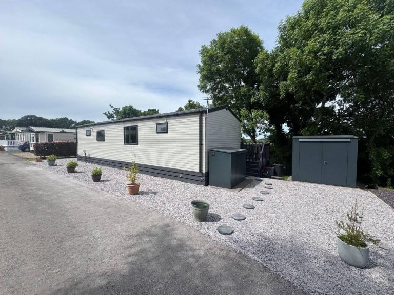 Carnaby Langham in Preston  - Lodge / Caravan 