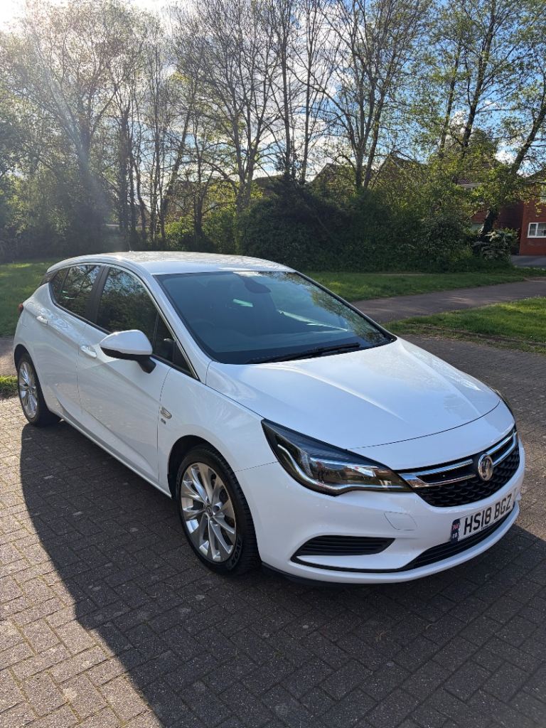 Vauxhall, ASTRA, Hatchback, 2018, Manual, 1399 (cc), 5 doors