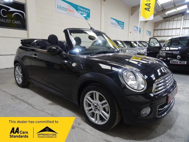 2015 MINI Convertible 1.6 Cooper 2dr **LOW MILEAGE*ONLY 41000 MILES FROM NEW** CONVERTIBLE Petrol...