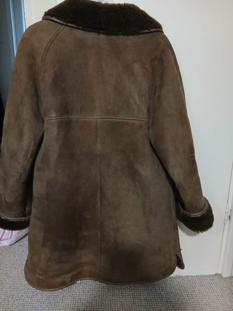 Ladies sheepskin coat 
