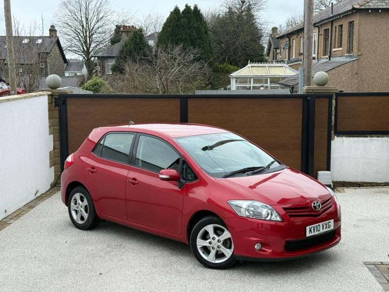 Toyota Auris 1.33 VVT-i TR