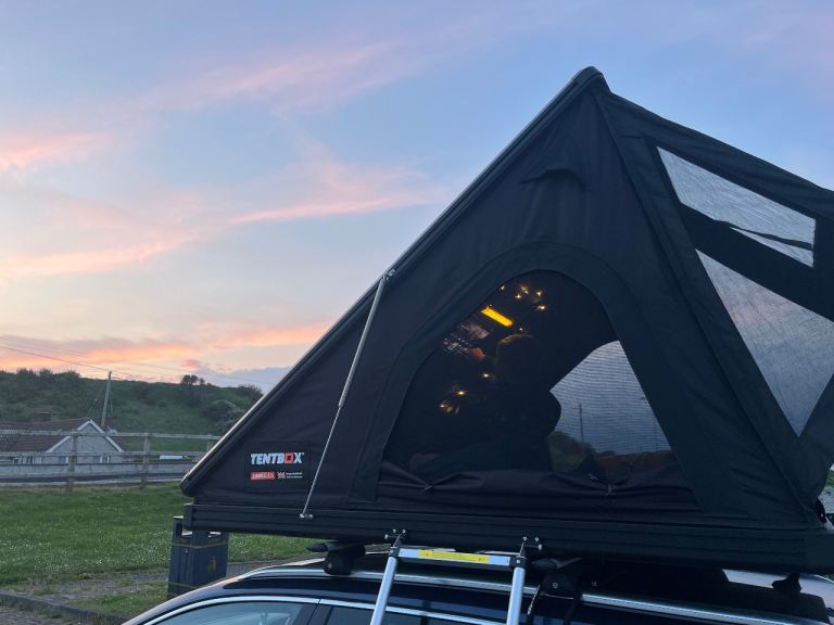 Tentbox Cargo 2.0 & Awning