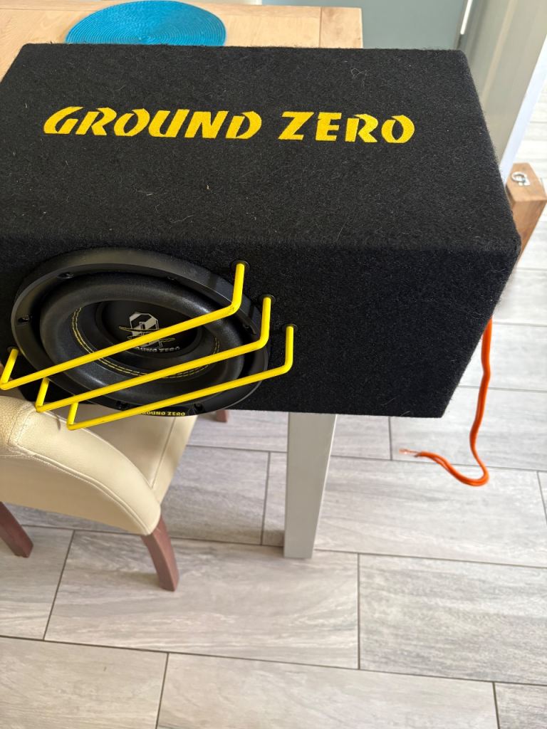 Ground Zero Subwoofer and Vibe Amplifier – Like New Condition