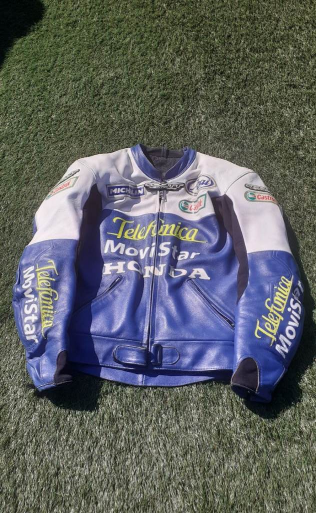 Leather motorcycle racing jacket