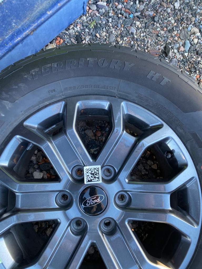 Ford Ranger wheels tyres, Roof Rack and Front Grill