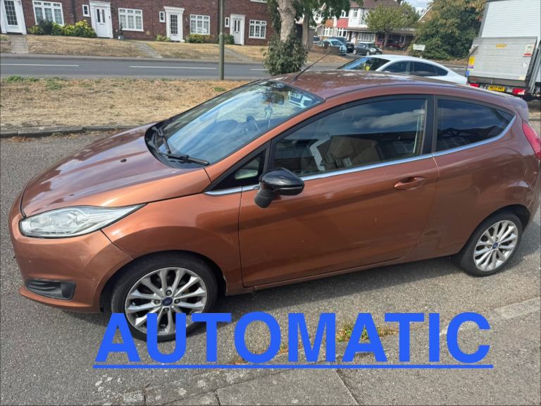 Ford Fiesta Automatic 2013 