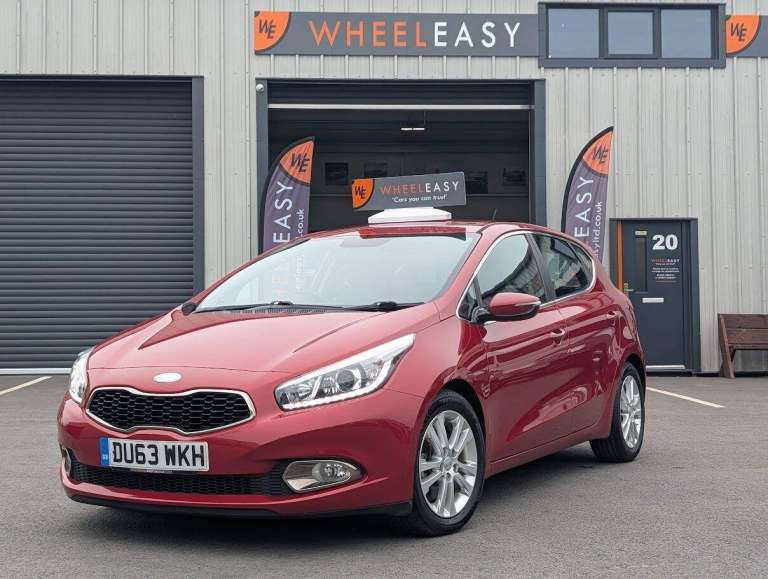 2013 Kia Ceed 1.6 CRDi 2 EcoDynamics 5dr HATCHBACK DIESEL Manual