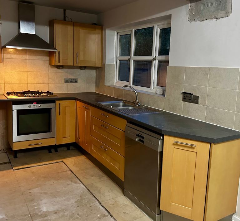 Kitchen cupboards, drawers and appliances 