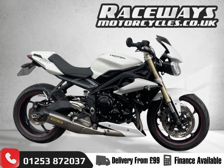 TRIUMPH STREET TRIPLE 675 ABS, 765cc ,10530 m, WHITE, 2017 17 PLATE, HPI CLEAR, 