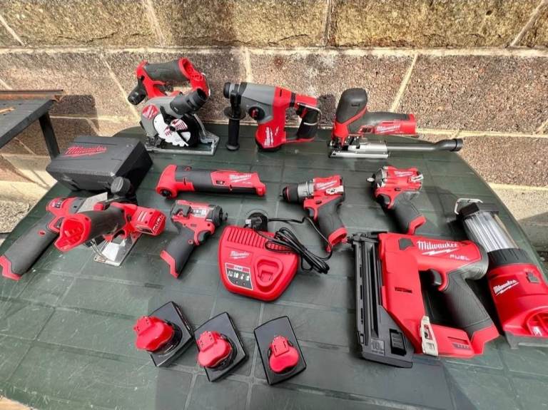 Big Job Lot Milwaukee Tools M12 M18 Power Tools & Batteries