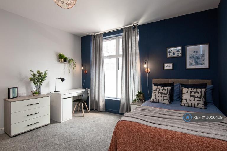 1 bedroom in Parsons Lane, Bury, BL9 (#3056409)