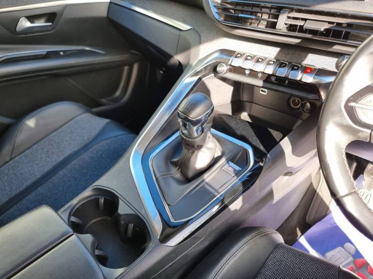 2020 Peugeot 3008 1.2 PureTech Allure SUV 5dr Petrol Manual Euro 6 (s/s) (130 ps) HATCHBACK Petro...