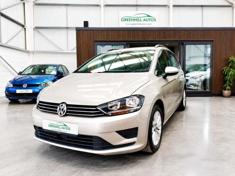 2017 Volkswagen Golf SV 1.6 TDI BlueMotion Tech SE DSG Euro 6 (s/s) 5dr MPV Diesel Automatic