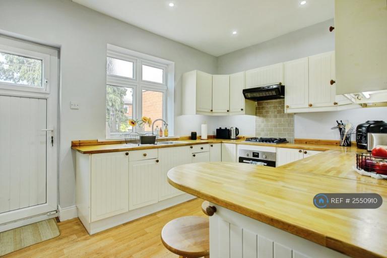 3 bedroom house in Eastwood Gardens, Newcastle Upon Tyne, NE3 (3 bed) (#2550910)