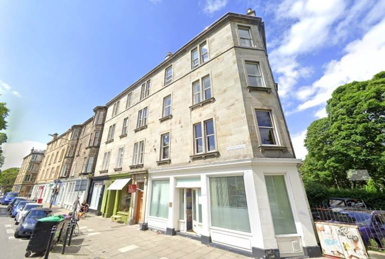 Bright, spacious, 5-bedroom, HMO flat near the Meadows – available September