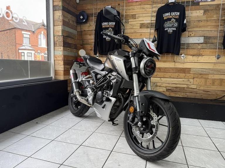 Honda CB125R 125  Naked 